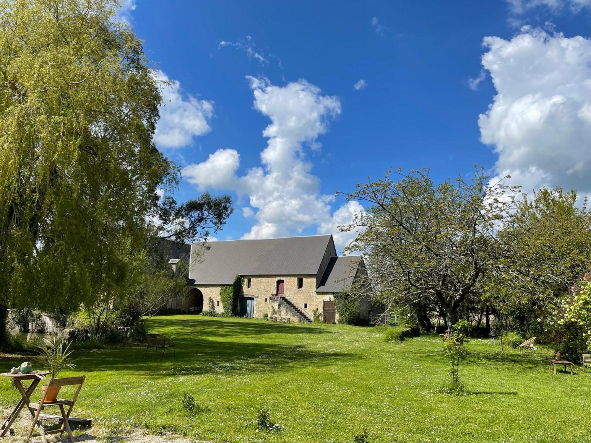 Le Manoir Des Doyens Bayeux Exterior foto